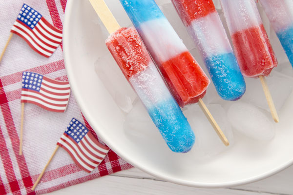 https://blog.aupairusa.org/au-pairs/wp-content/uploads/sites/3/2021/06/adobe-stock-popsicles.jpeg